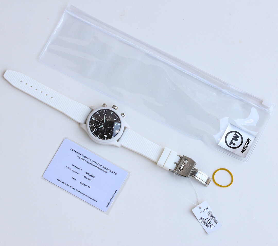 TW全面升級IWC最新陶瓷腕錶 高仿萬國 飛行員計時腕錶震撼來高仿a貨