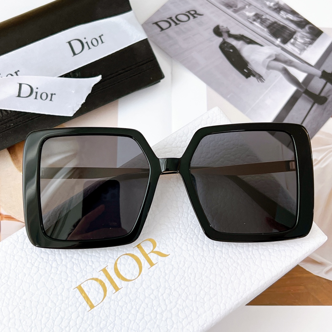 Dior迪奧方形百搭男女通用太陽眼鏡高仿a貨